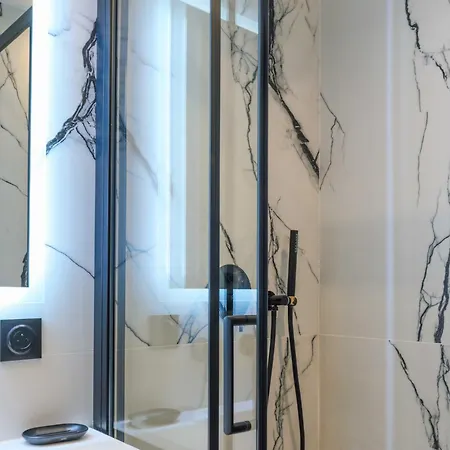 Superb La Sorbonne Latin Quarter Apartment Paris